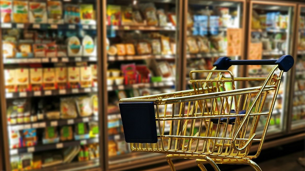 Dopad inflace: Slev v obchodech neubývá. Klesá ale jejich výše